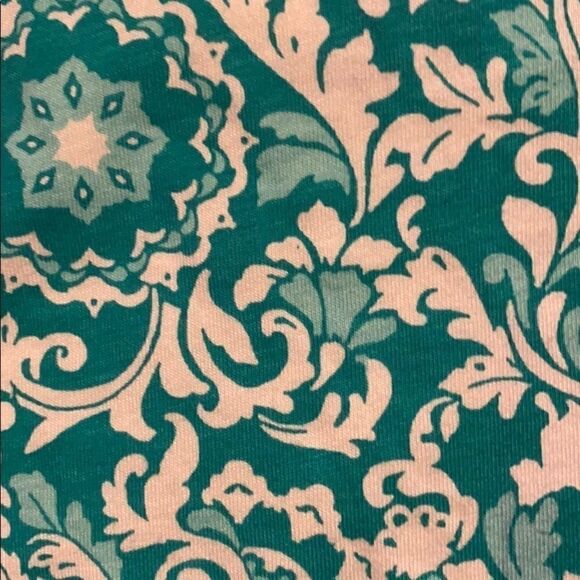 St. John’s Bay print petite long sleeve tee - Picture 4 of 4